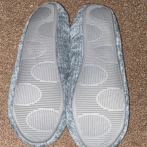 Fuzzy memory foam ballerina slippers - Picture 9 of 10